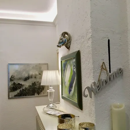 Hasselhof Garni Vier Sterne - Adults Only