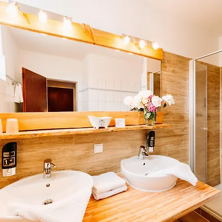 Hasselhof Garni Vier Sterne - Adults Only