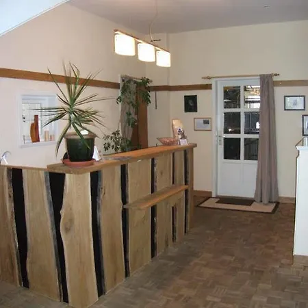 Hasselhof Garni Vier Sterne - Adults Only Браунлаге