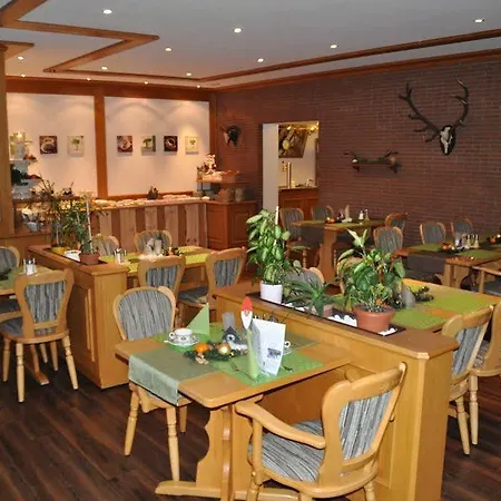 Hasselhof Garni Vier Sterne - Adults Only Отель Браунлаге