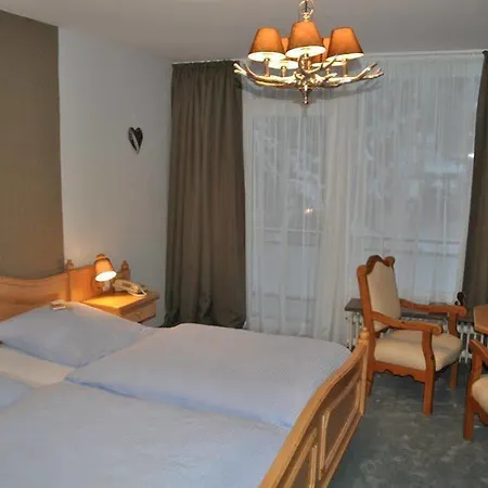 Hasselhof Garni Vier Sterne - Adults Only Отель Браунлаге