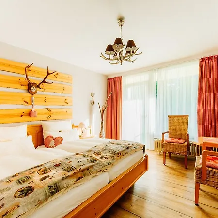 Отель Hasselhof Garni Vier Sterne - Adults Only