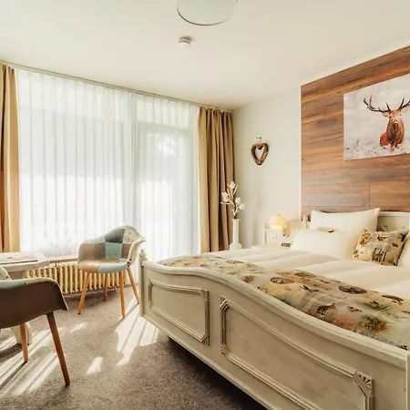 Hasselhof Garni Vier Sterne - Adults Only Отель